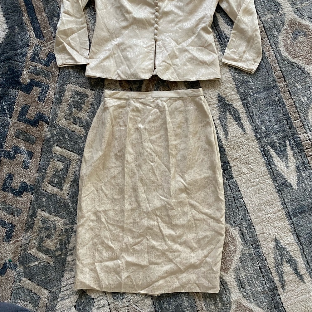 Papell petites 10P 100% silk skirt blazer cream - Picture 7 of 8